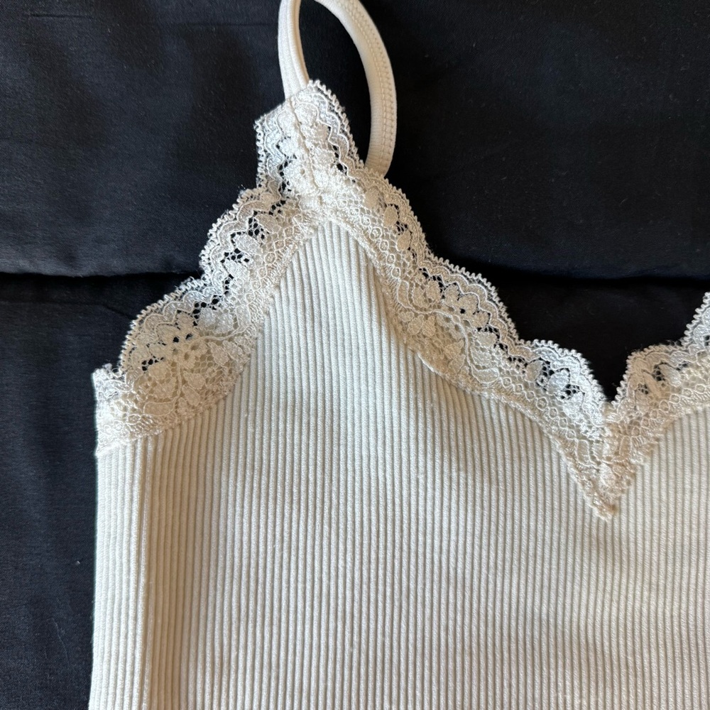 wild fable off-white lace trim seamless tank top - Picture 5 of 9